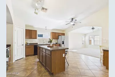 38552 N Beverly Avenue, San Tan Valley, AZ 85140 - Photo 9