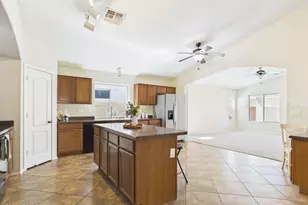 38552 N Beverly Ave, San Tan Valley, AZ 85140 - Photo 9