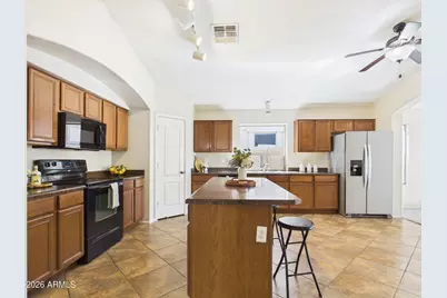 38552 N Beverly Avenue, San Tan Valley, AZ 85140 - Photo 7