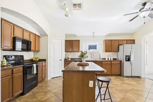 38552 N Beverly Ave, San Tan Valley, AZ 85140 - Photo 7