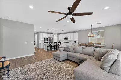 450 E Zion Place, Chandler, AZ 85249 - Photo 5
