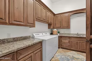 3055 E Waterman Way, Gilbert, AZ 85297 - Photo 41