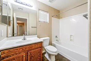 28414 N 25th Ave, Phoenix, AZ 85085 - Photo 11