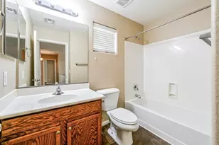 28414 N 25th Ave, Phoenix, AZ 85085 - Photo 11