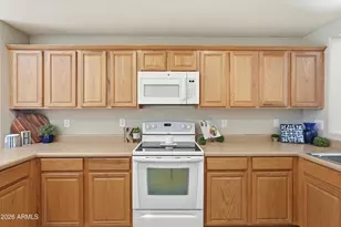 967 E Leslie Ave, San Tan Valley, AZ 85140 - Photo 11