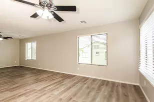 12924 W Peppertree Ln, Glendale, AZ 85307 - Photo 5