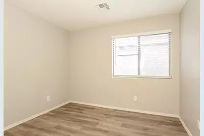 12924 W Peppertree Lane, Glendale, AZ 85307 - Photo 13