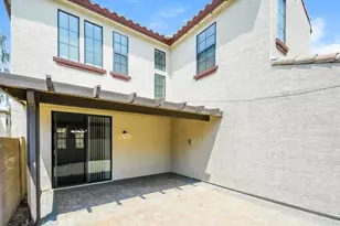 2403 W Dusty Wren Dr, Phoenix, AZ 85085 - Photo 17