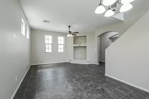 2403 W Dusty Wren Dr, Phoenix, AZ 85085 - Photo 5