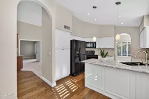 18 E La Vieve Ln, Tempe, AZ 85284 - Photo 7