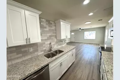 1709 E Willetta Street, Phoenix, AZ 85006 - Photo 7