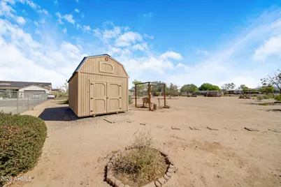 13105 S 209th Lane, Buckeye, AZ 85326 - Photo 33