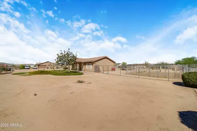 13105 S 209th Lane, Buckeye, AZ 85326 - Photo 7
