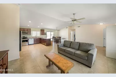 13105 S 209th Lane, Buckeye, AZ 85326 - Photo 9