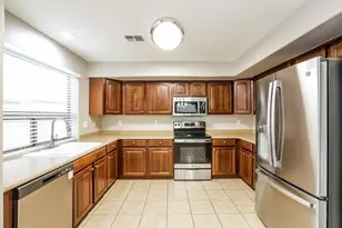 2768 S 160th Ln, Goodyear, AZ 85338 - Photo 9