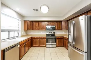 2768 S 160th Ln, Goodyear, AZ 85338 - Photo 9