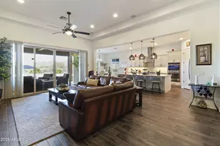 13655 N Meadowhawk Ln, Tucson, AZ 85755 - Photo 7