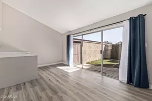 1867 E Kirkland Ln, Tempe, AZ 85281 - Photo 3