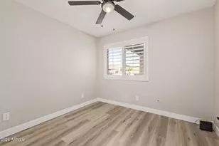 1867 E Kirkland Ln, Tempe, AZ 85281 - Photo 13