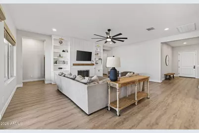 10706 E Travertine Avenue, Mesa, AZ 85212 - Photo 5