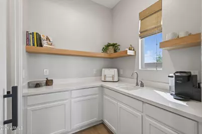 10706 E Travertine Avenue, Mesa, AZ 85212 - Photo 13