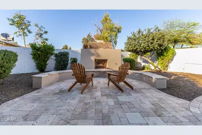 4511 N 86th Street, Scottsdale, AZ 85251 - Photo 23