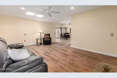17422 N 102nd Drive, Sun City, AZ 85373 - Photo 5