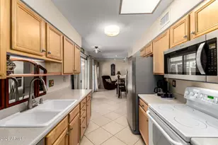 17422 N 102nd Dr, Sun City, AZ 85373 - Photo 13