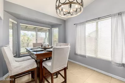 735 S Winthrop Circle, Mesa, AZ 85204 - Photo 5