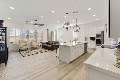 5628 E Scarlet Street, Mesa, AZ 85215 - Photo 9