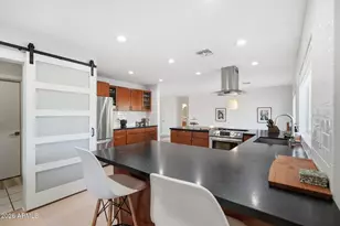 2404 W Pampa Circle W, Mesa, AZ 85202 - Photo 7