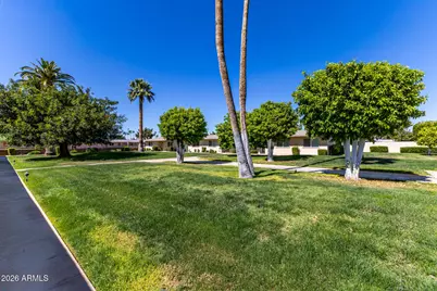 13239 N 110th Avenue, Sun City, AZ 85351 - Photo 29