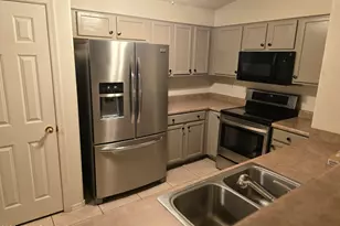 11109 W Madisen Ellise Dr, Surprise, AZ 85378 - Photo 15