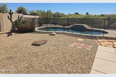 11109 W Madisen Ellise Drive, Surprise, AZ 85378 - Photo 29