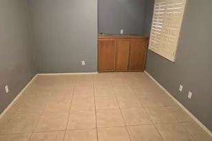 11109 W Madisen Ellise Dr, Surprise, AZ 85378 - Photo 13