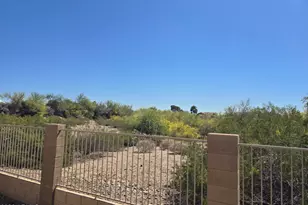 11109 W Madisen Ellise Dr, Surprise, AZ 85378 - Photo 25