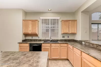 1411 W Armstrong Way, Chandler, AZ 85286 - Photo 5