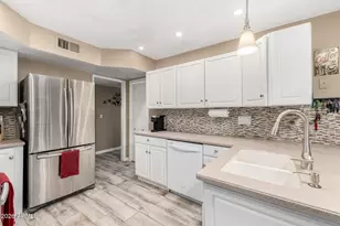 729 S Edgewater Dr, Mesa, AZ 85208 - Photo 29