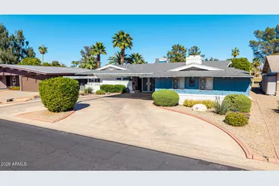 729 S Edgewater Drive, Mesa, AZ 85208 - Photo 3