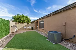 2725 E Mine Creek Rd, Phoenix, AZ 85024 - Photo 29