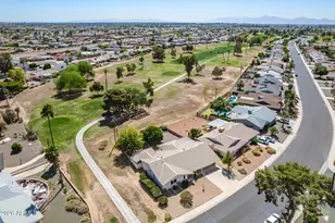 11801 N Coggins Dr, Sun City, AZ 85351 - Photo 7