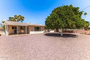 11801 N Coggins Dr, Sun City, AZ 85351 - Photo 9