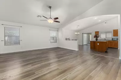 17616 W Bloomfield Road, Surprise, AZ 85388 - Photo 9