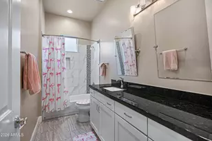 355 E Maryland Ave, Phoenix, AZ 85012 - Photo 33