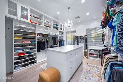 355 E Maryland Avenue, Phoenix, AZ 85012 - Photo 19