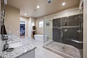 355 E Maryland Ave, Phoenix, AZ 85012 - Photo 23