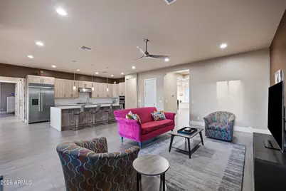 355 E Maryland Avenue, Phoenix, AZ 85012 - Photo 13