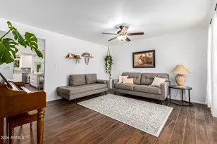 21 S Neely St, Gilbert, AZ 85233 - Photo 9