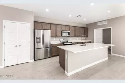 37044 N Aleutian Drive, San Tan Valley, AZ 85143 - Photo 11