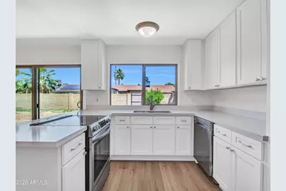 3824 W Lupine Avenue, Phoenix, AZ 85029 - Photo 17